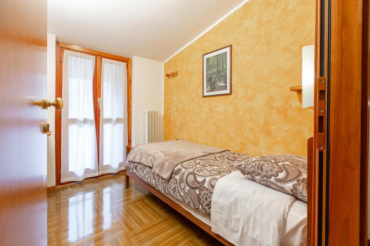 Hotel Biancospino Lanzada Exteriör bild