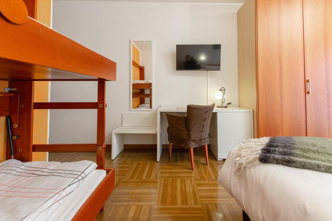 Hotel Biancospino Lanzada Exteriör bild