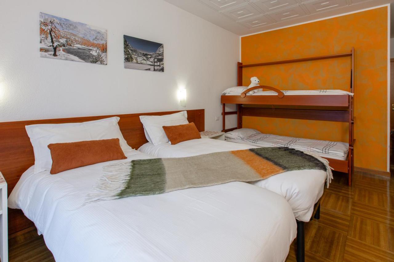 Hotel Biancospino Lanzada Exteriör bild