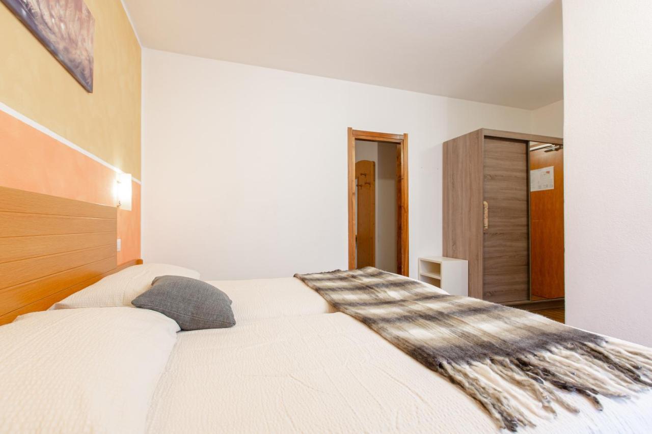 Hotel Biancospino Lanzada Exteriör bild